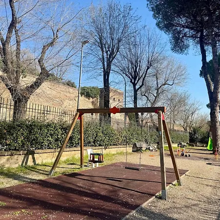 Spacious Loft In Aventine Area Apartman *