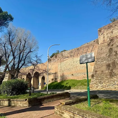 Apartman Spacious Loft In Aventine Area